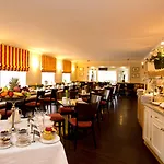 Saentis 3* Munich