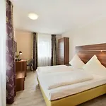Hotel Saentis 3*