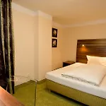 Hotel Saentis 3*
