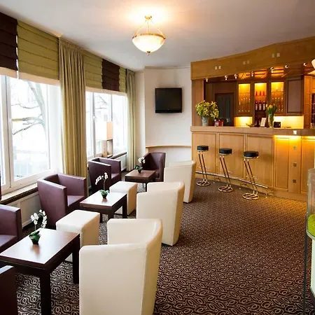Hotel Saentis 3*